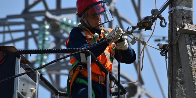 Día del Electricista. la formación profesional en el sector, clave para un empleo bien remunerado