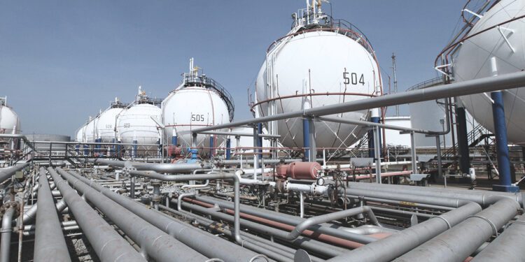 Capacidad de producción de GNL de EE.UU. y Qatar reconfiguran mercados globales hacia el año 2030