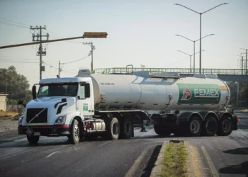 ASEA publica lineamientos para el transporte y distribución de petrolíferos