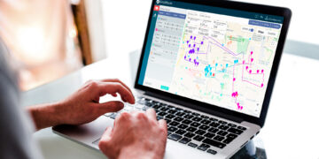 Blindaje logístico: IA reduce 76% el robo de mercancía en ruta