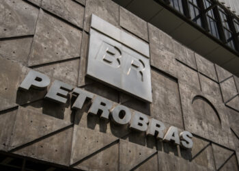 Brasil líder en producción de petróleo y Argentina de gas en América Latina y el Caribe; México se rezaga