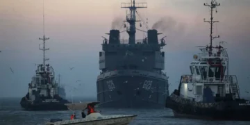 Guerra Oriente Medio impacta economía mundial: PIB a la baja; inflación al alza