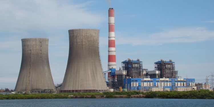 Departamento de Energía de EE.UU. anuncia inversión de 350 MDD en centrales eléctricas de carbón