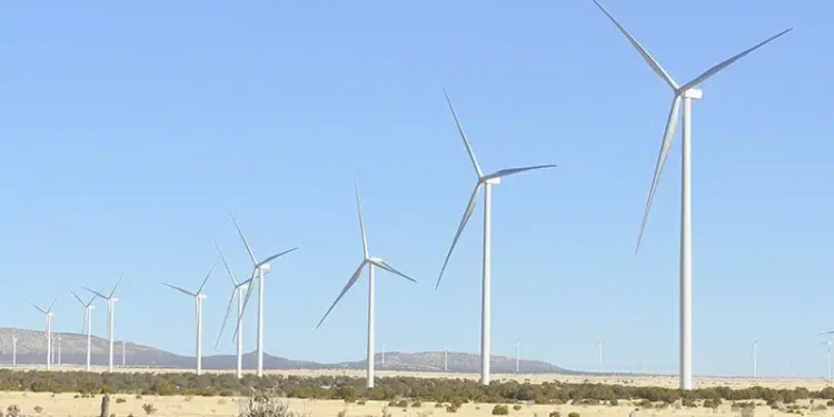 El parque eólico SunZia, el mayor de Estados Unidos, se prepara para iniciar operaciones comerciales