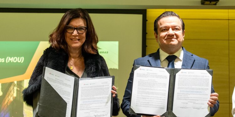 Petrobras y Pemex establecen alianza para explorar y producir en aguas profundas y ultraprofundas
