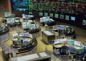 Nueva York importa más electricidad de Canadá tras la inauguración de la línea de transmisión de alta tensión
