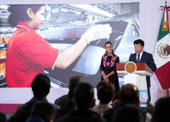 Kia México anuncia inversión de 649 mdd para nueva planta; Plan México suma inversiones por 404mdd